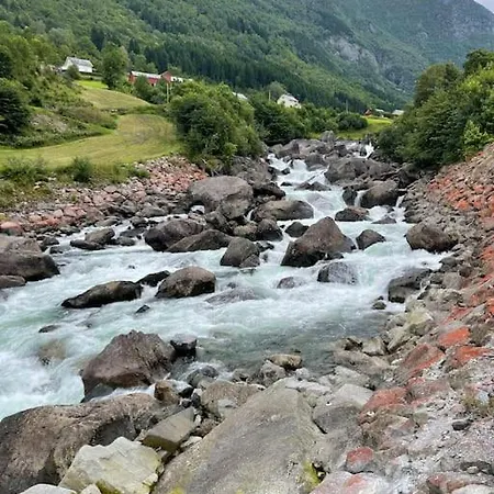 I Sentrum Apartment Odda