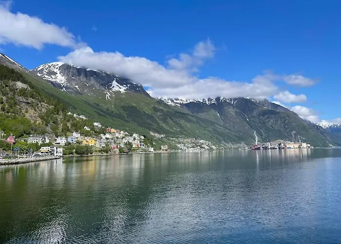 I Sentrum Lägenhet Odda