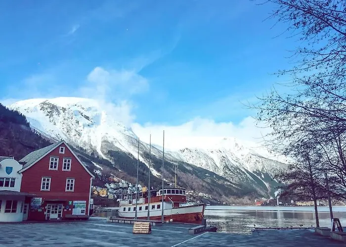 I Sentrum Lägenhet Odda